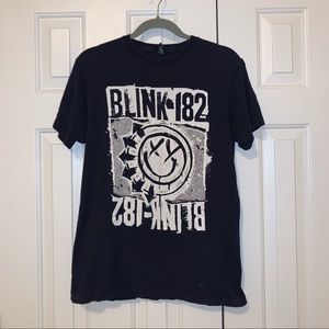 BLINK-182 Band T-shirt